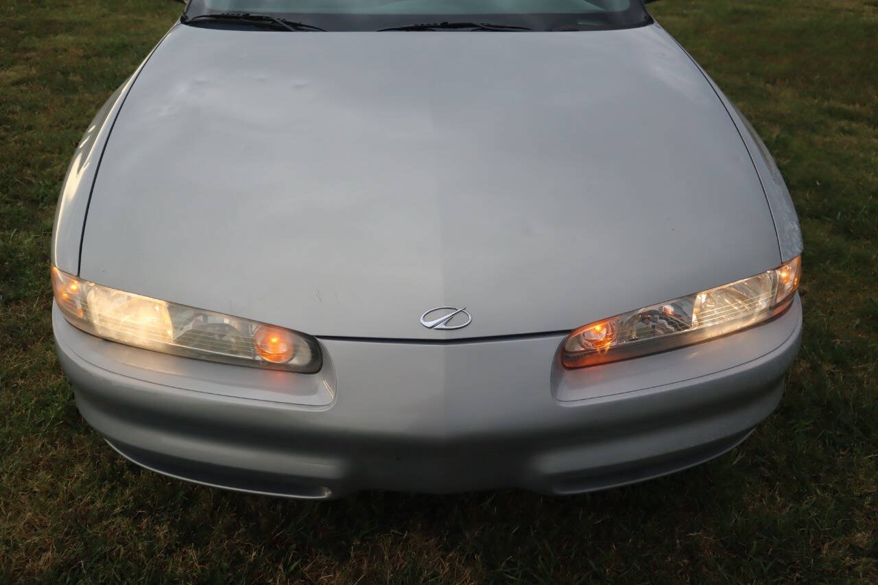 Used 1998 Oldsmobile Intrigue GL FWD image 21