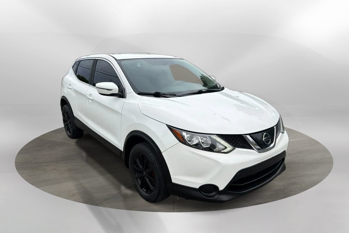 Used 2019 Nissan Rogue Sport S FWD image 7