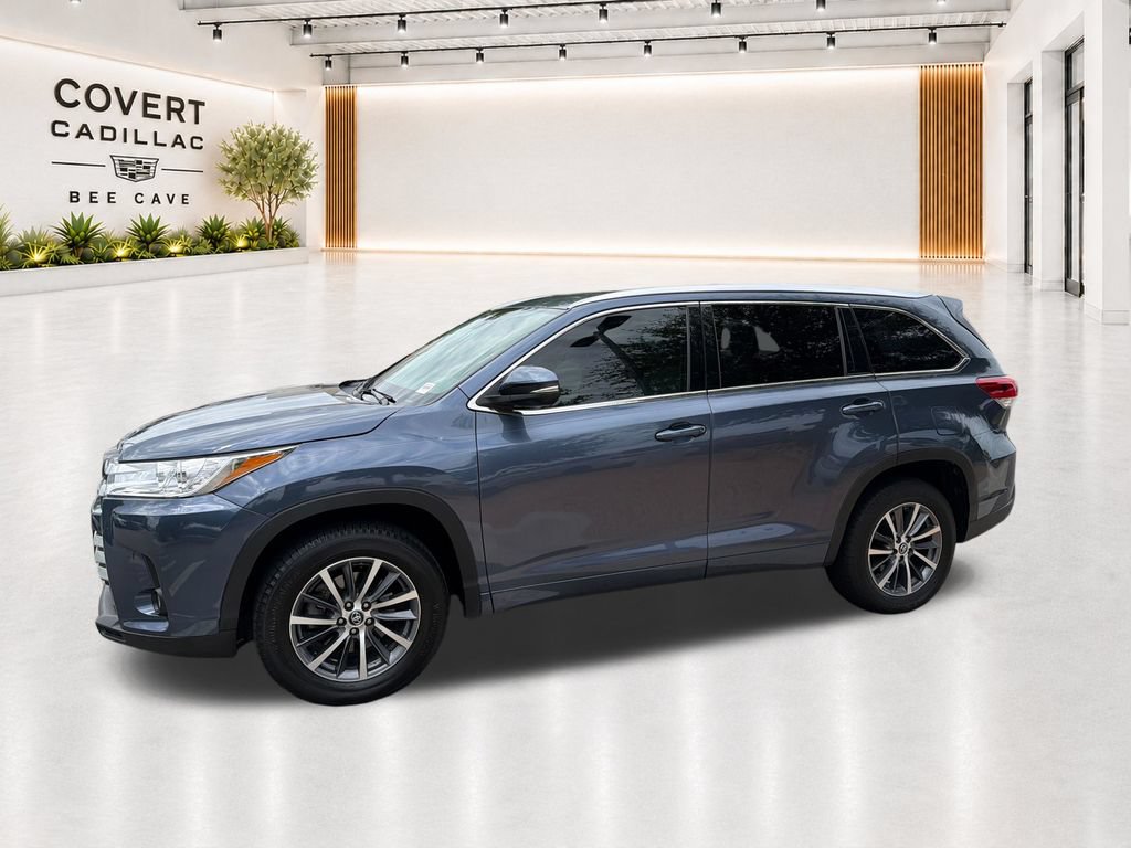 Used 2018 Toyota Highlander XLE FWD image 5