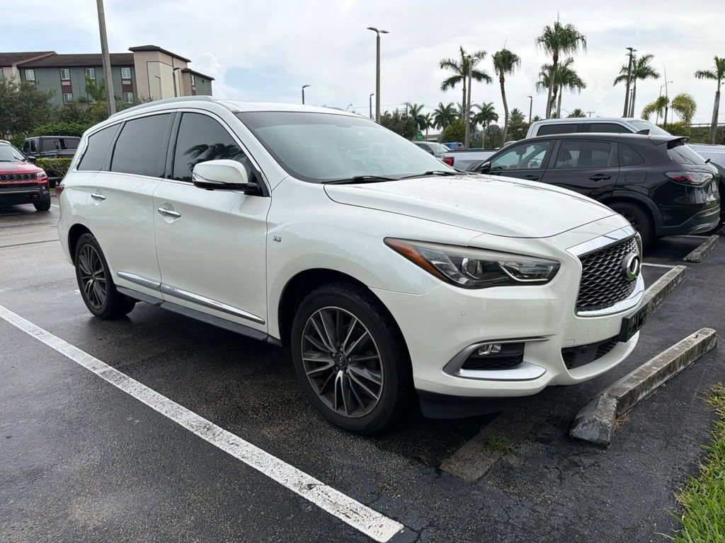 Used 2016 INFINITI QX60 Luxe w/ Premium Plus Package AWD/4WD image 5