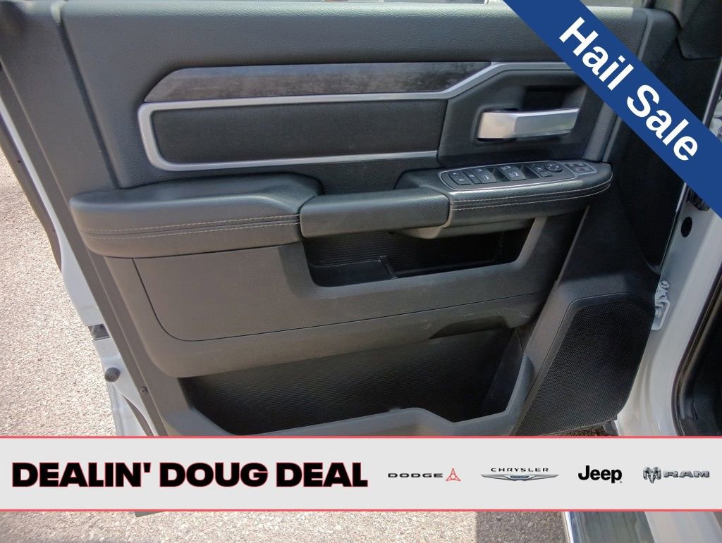 Used 2024 RAM 3500 Big Horn image 11