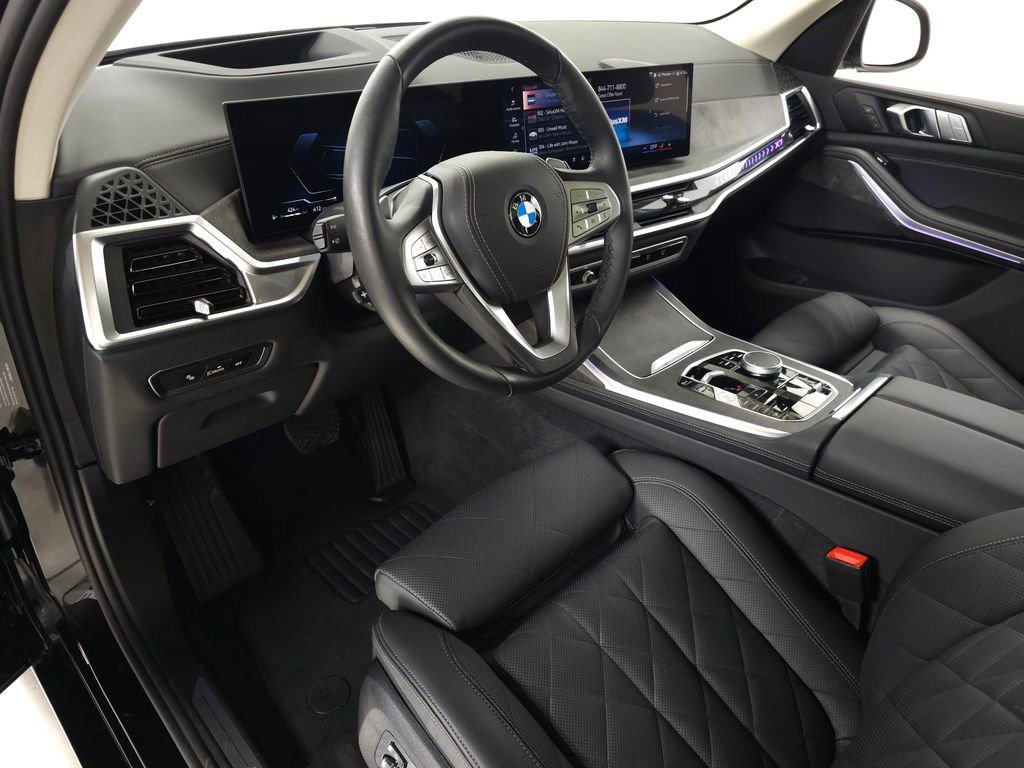 Used 2026 BMW X7 xDrive40i AWD/4WD image 19