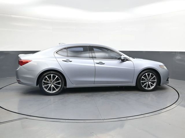 Used 2015 Acura TLX V6 SH-AWD w/ Technology Pkg image 3