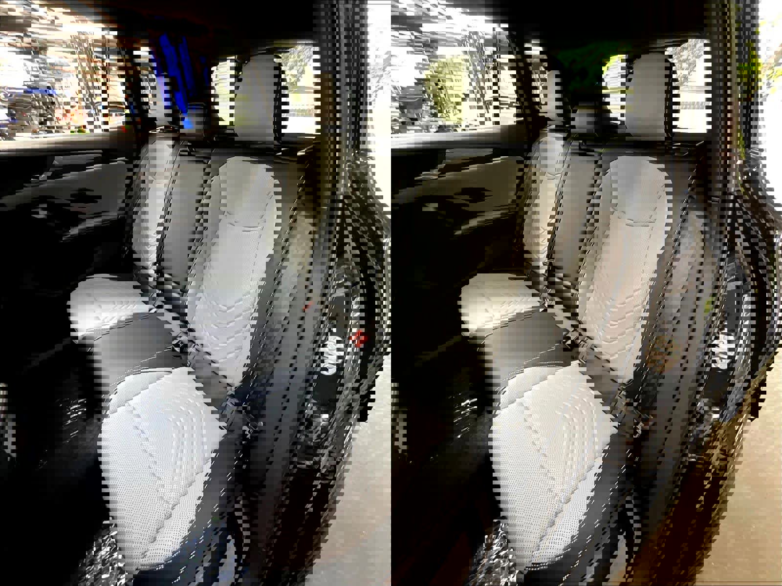 New 2026 Volkswagen Tiguan SE R-Line image 12