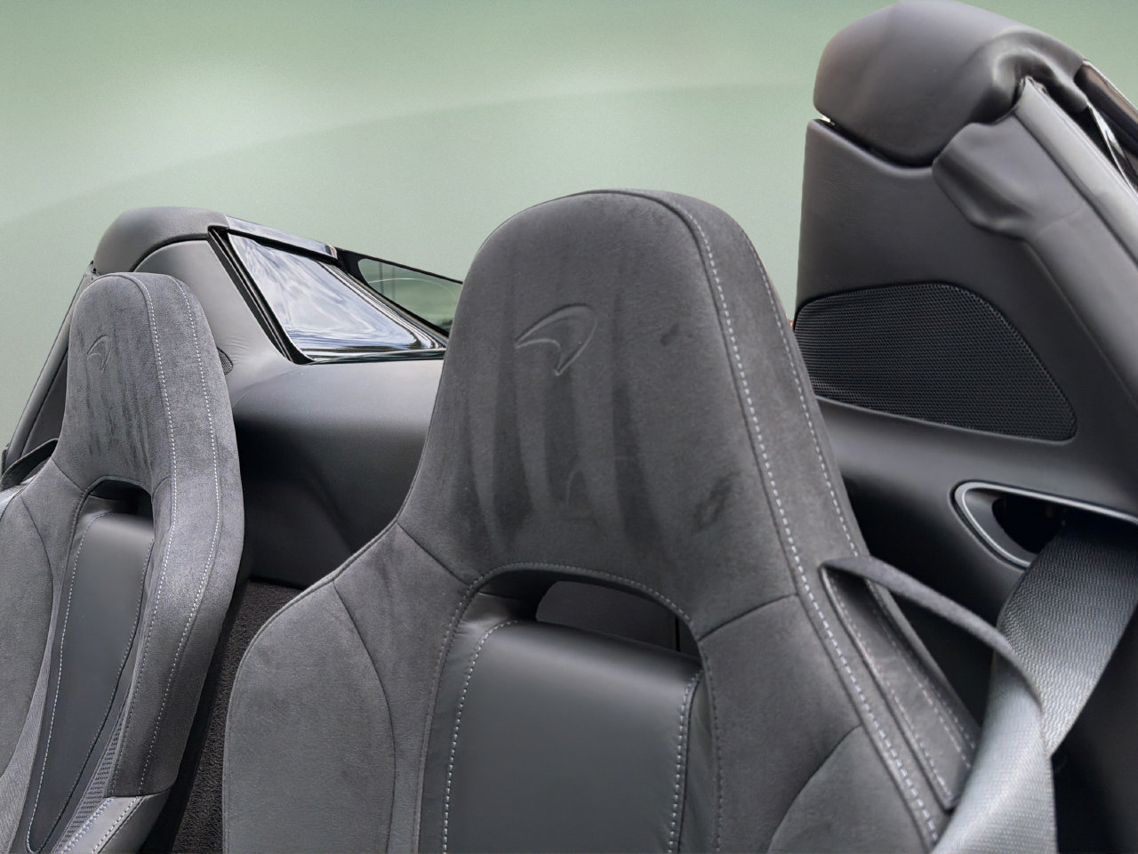 Used 2022 McLaren 720S Spider RWD image 11