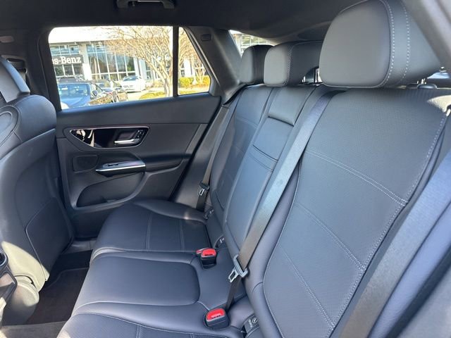 Used 2025 Mercedes-Benz GLC 300 4MATIC image 20