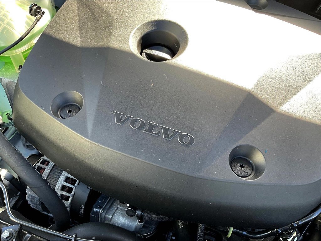 Used 2021 Volvo XC40 T5 R-Design AWD/4WD image 30