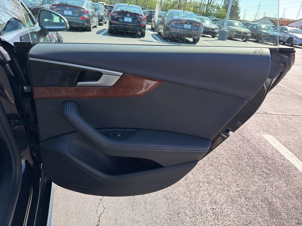 Used 2022 Audi A5 2.0T Premium Plus image 24