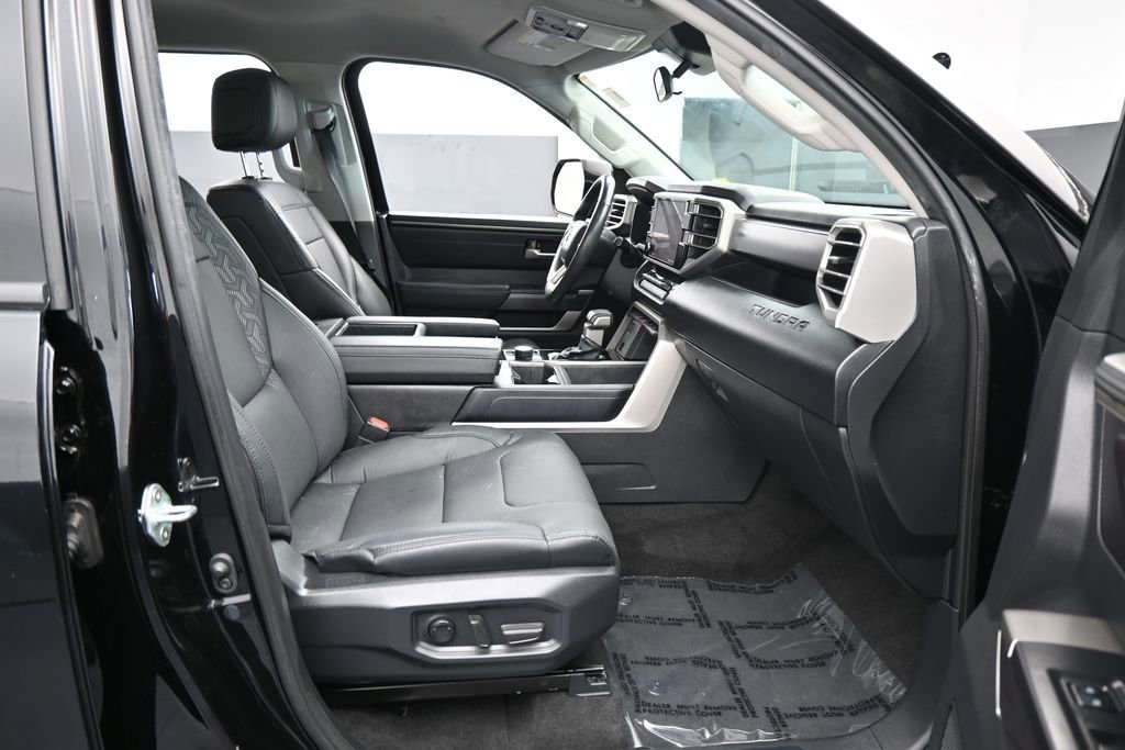 Used 2023 Toyota Tundra SR5 w/ SR5 Premium Package AWD/4WD image 41
