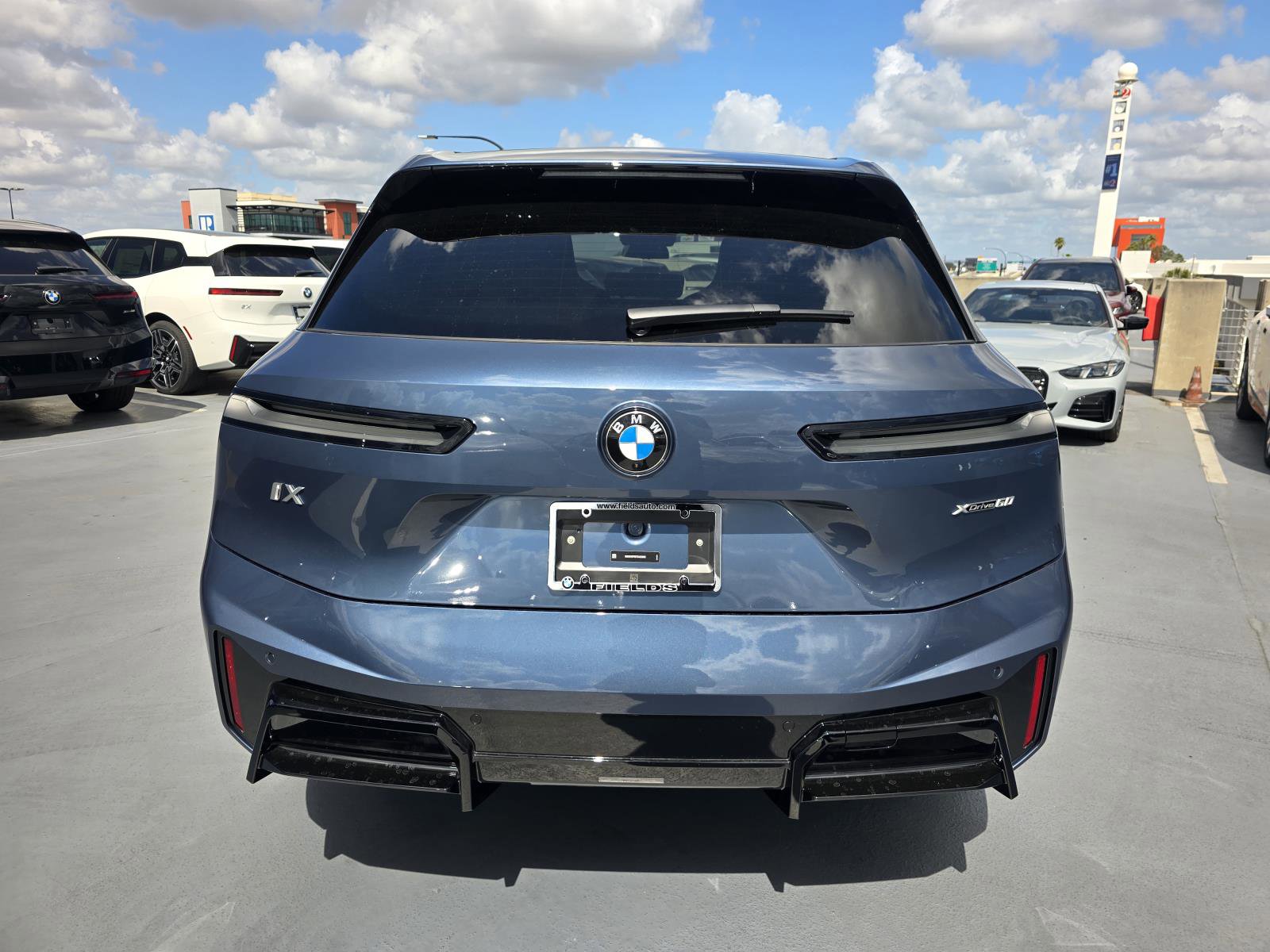 New 2026 BMW iX xDrive60 w/ M Sport Package image 4