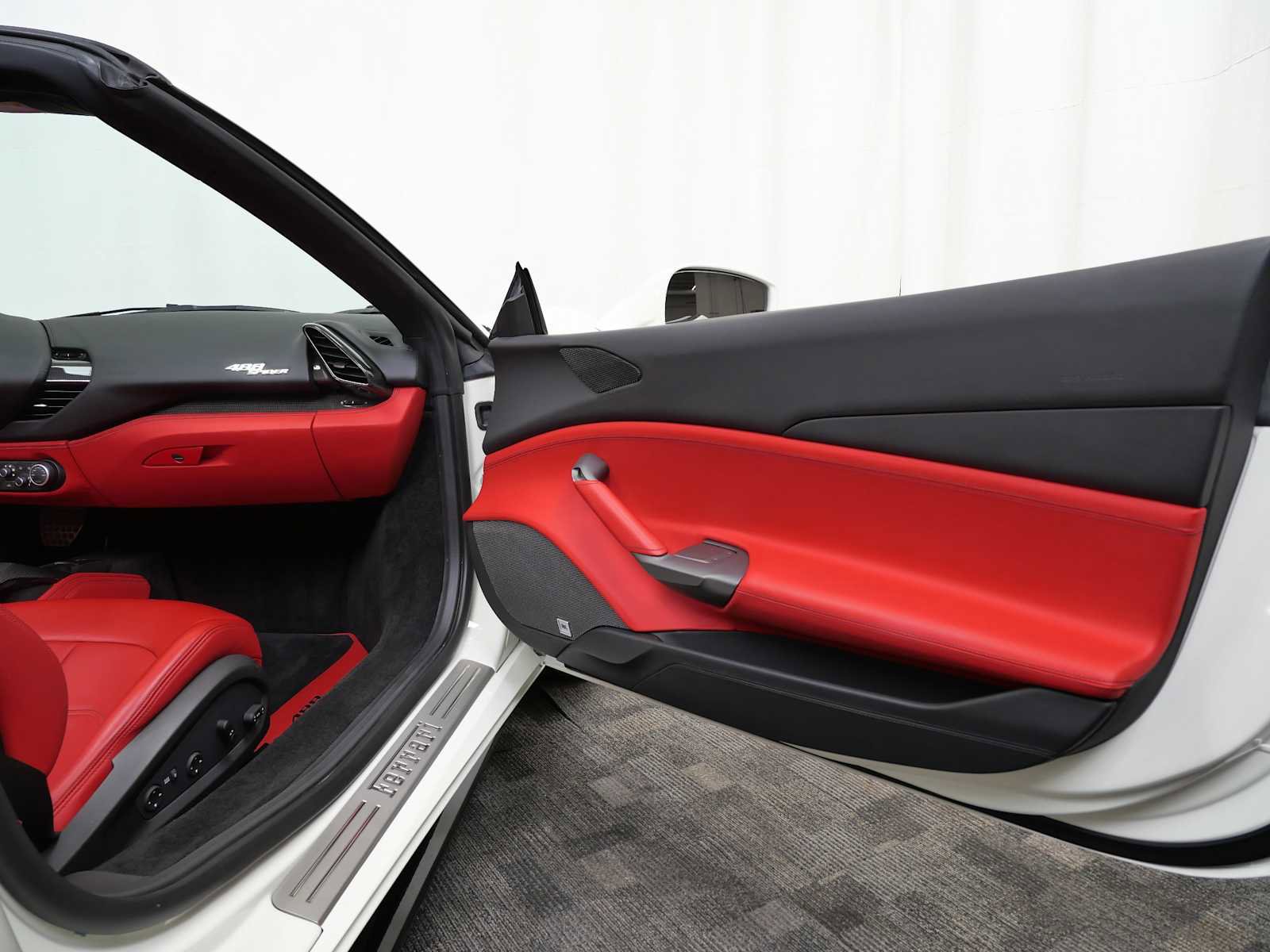 Certified 2019 Ferrari 488 Spider image 14