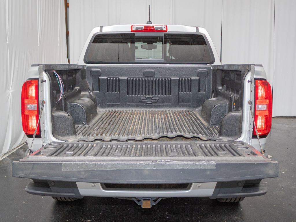 Used 2019 Chevrolet Colorado Z71 AWD/4WD image 4