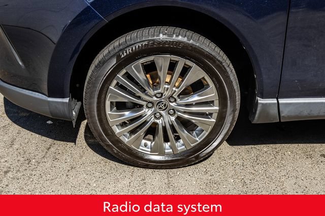 Certified 2021 Toyota Venza Limited w/ Advanced Technology Package AWD/4WD image 14