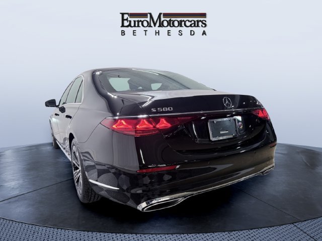 New 2027 Mercedes-Benz S 580 4MATIC Sedan image 2