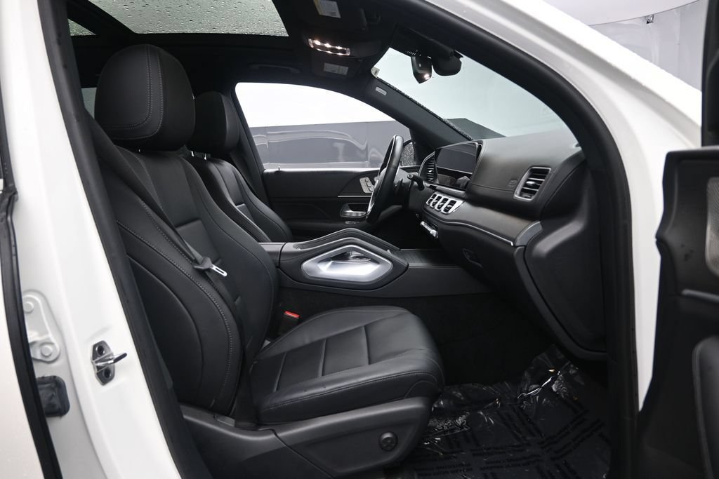Used 2022 Mercedes-Benz GLS 450 4MATIC image 31