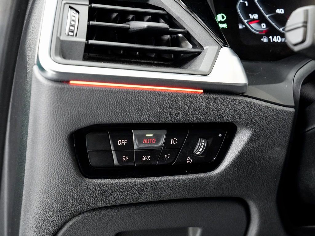 Used 2021 BMW M3 w/ Executive Package RWD image 11