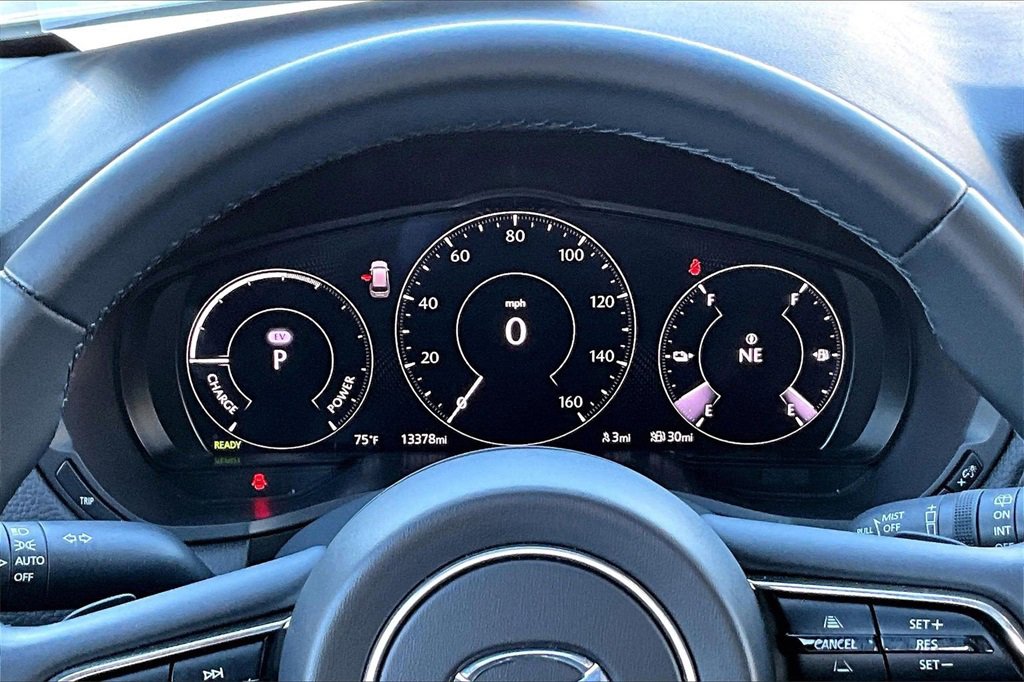 Certified 2025 MAZDA CX-70 Plug-In Hybrid w/ Premium Pkg image 13