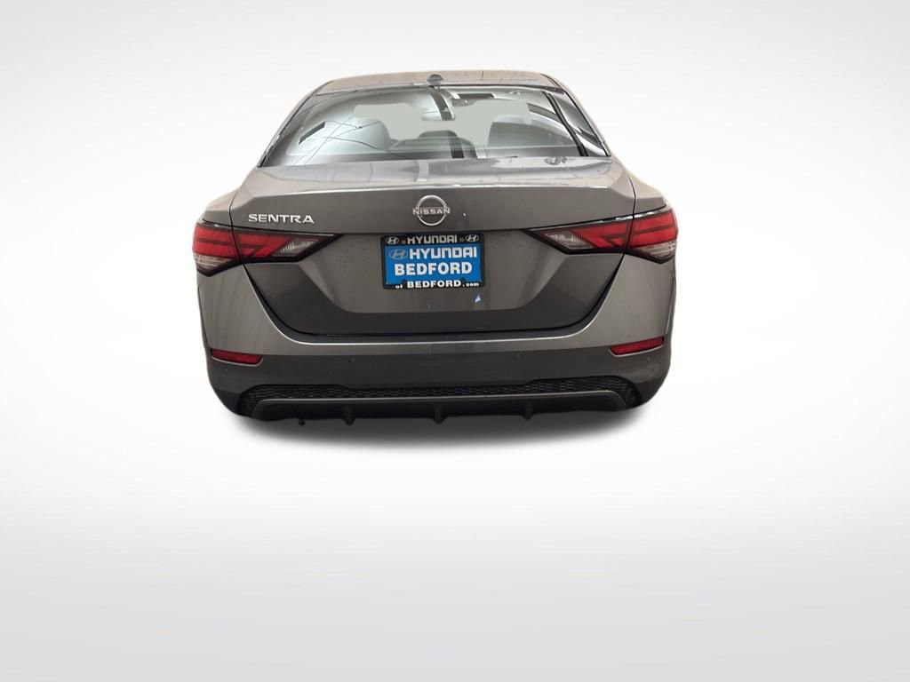 Used 2025 Nissan Sentra SV w/ All-Weather Package FWD image 6