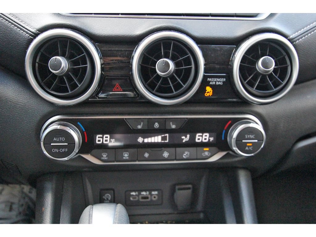 Used 2025 Nissan Sentra SV w/ All-Weather Package FWD image 17