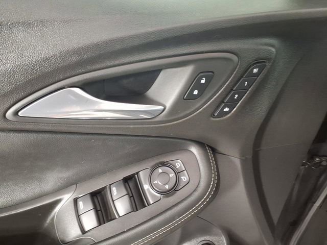 Used 2022 Buick Encore GX Essence w/ Advanced Technology Package AWD/4WD image 14