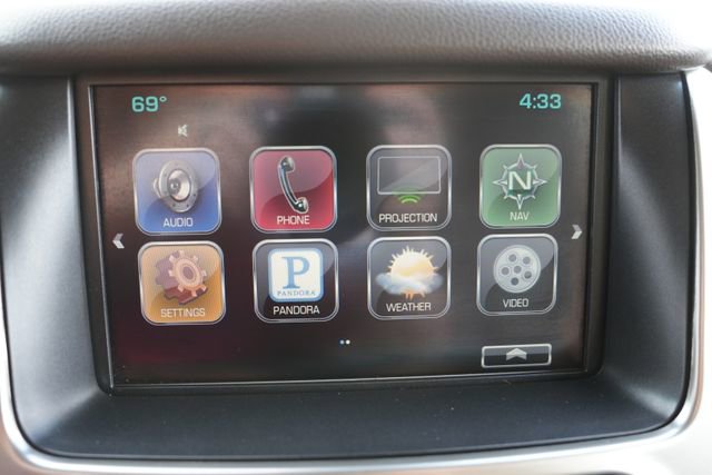 Used 2016 Chevrolet Suburban LTZ image 27