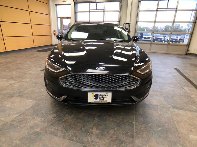 Certified 2019 Ford Fusion Titanium FWD image 2