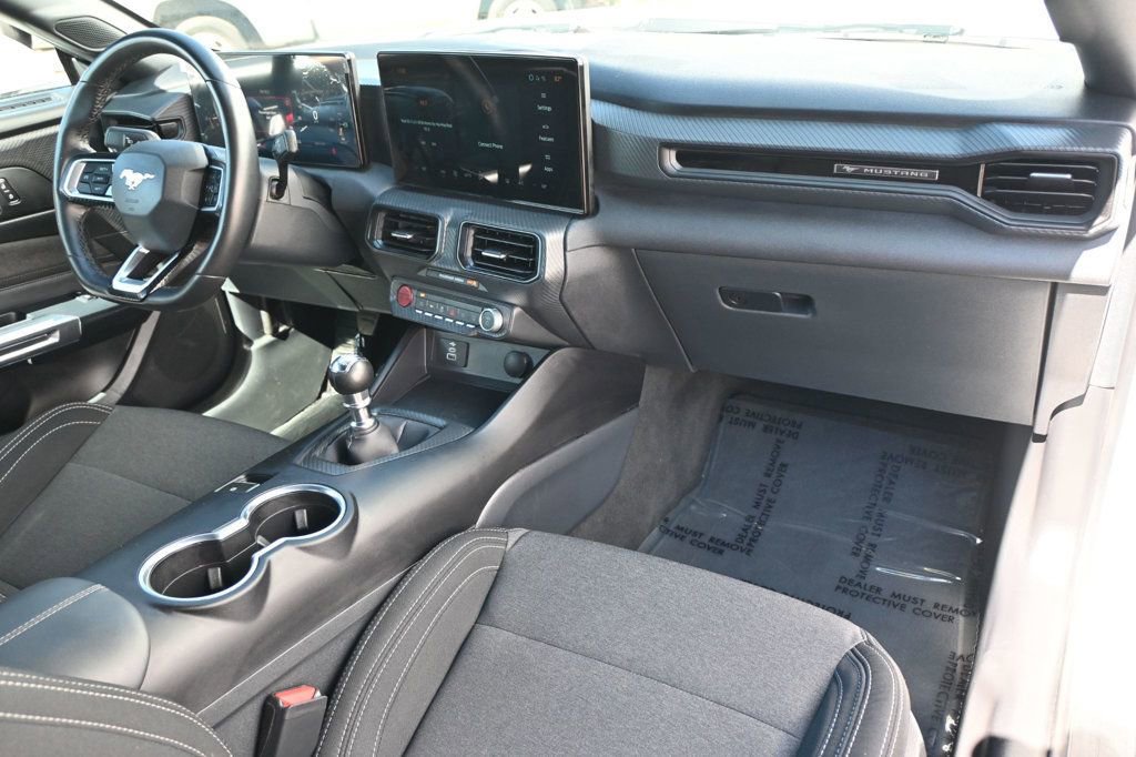 Used 2025 Ford Mustang GT image 13