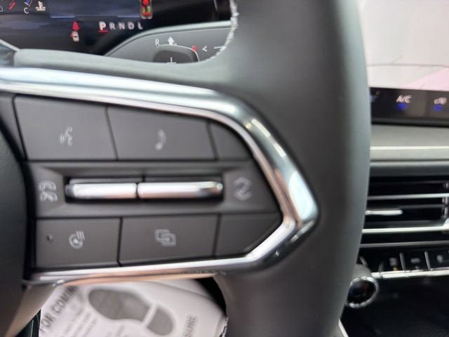New 2026 Chevrolet Traverse LT FWD image 18