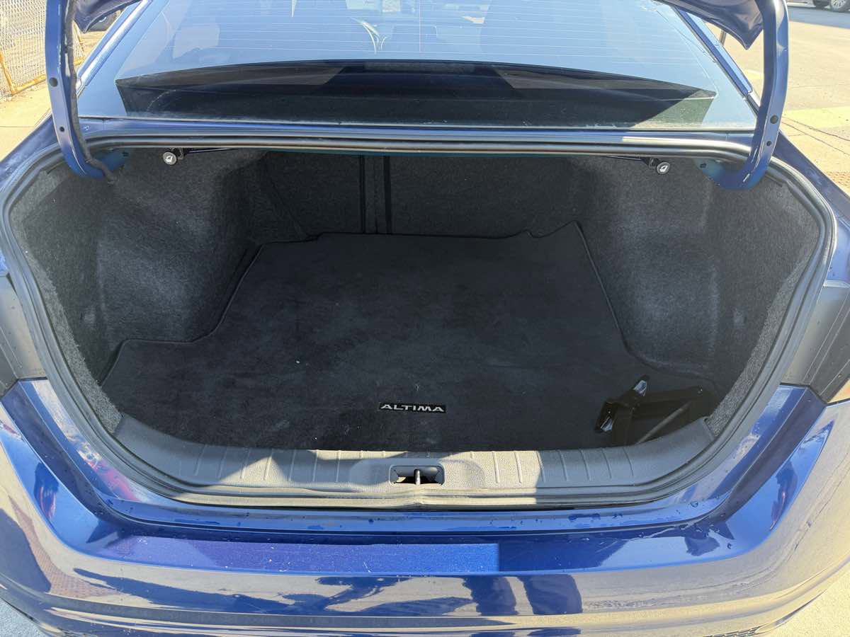 Used 2019 Nissan Altima 2.5 S FWD image 21