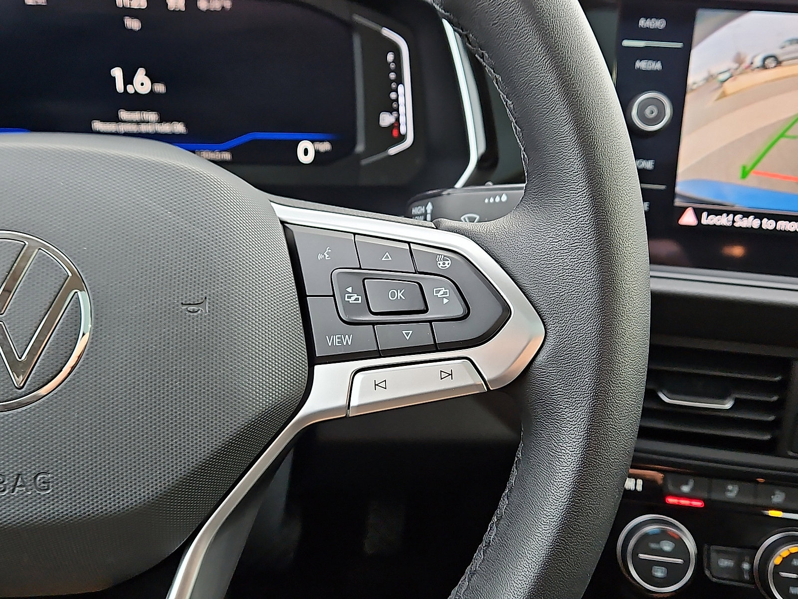 Certified 2024 Volkswagen Jetta SEL image 19