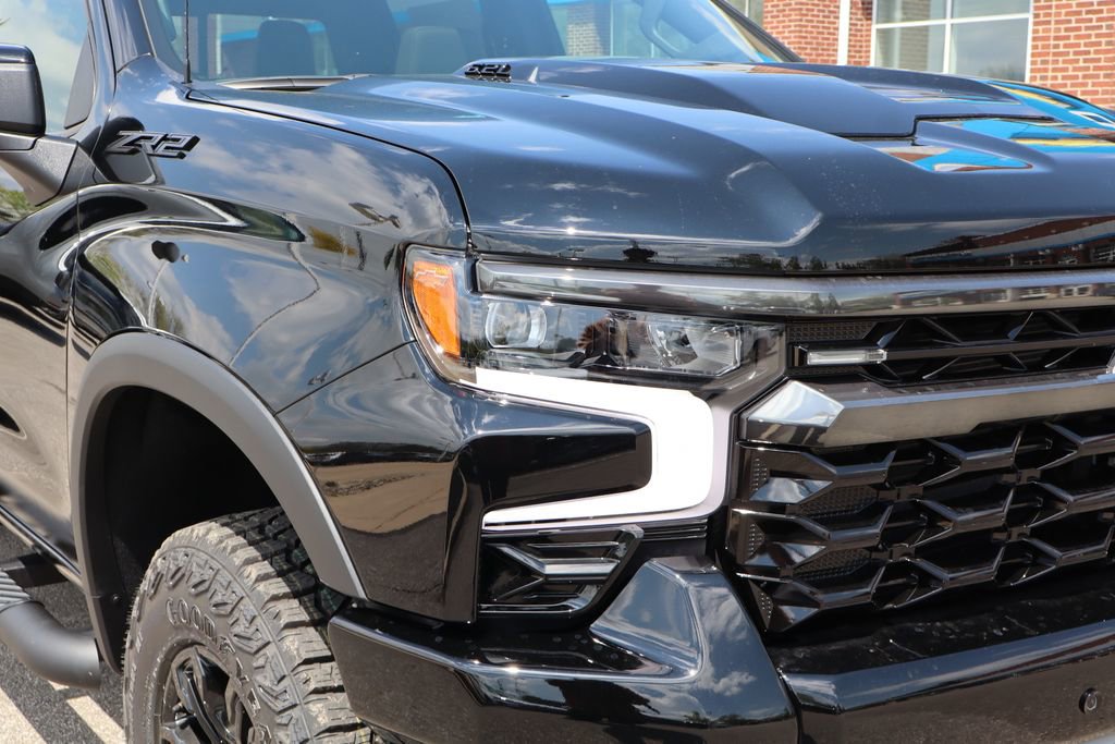 New 2026 Chevrolet Silverado 1500 ZR2 AWD/4WD image 7