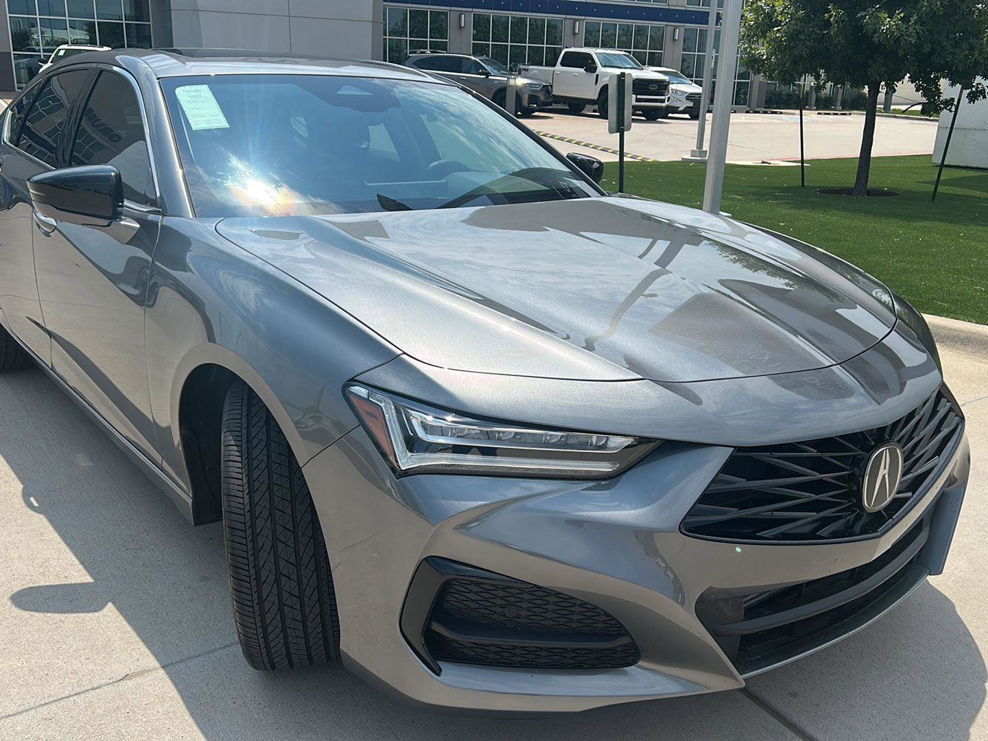 New 2025 Acura TLX w/ Technology Package image 2