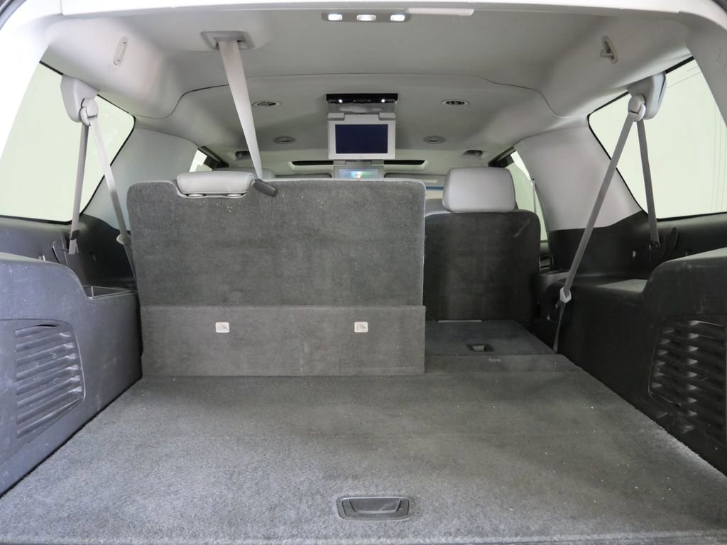 Used 2015 Chevrolet Suburban LT AWD/4WD image 26