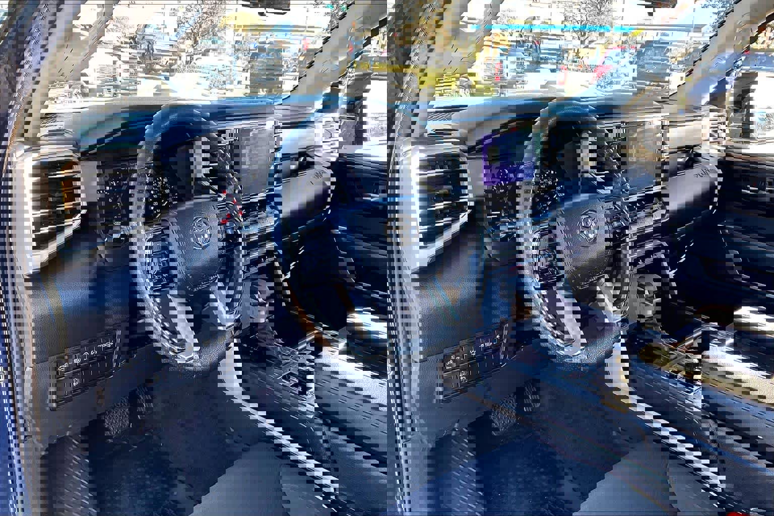 Used 2022 Toyota Tundra SR5 image 16