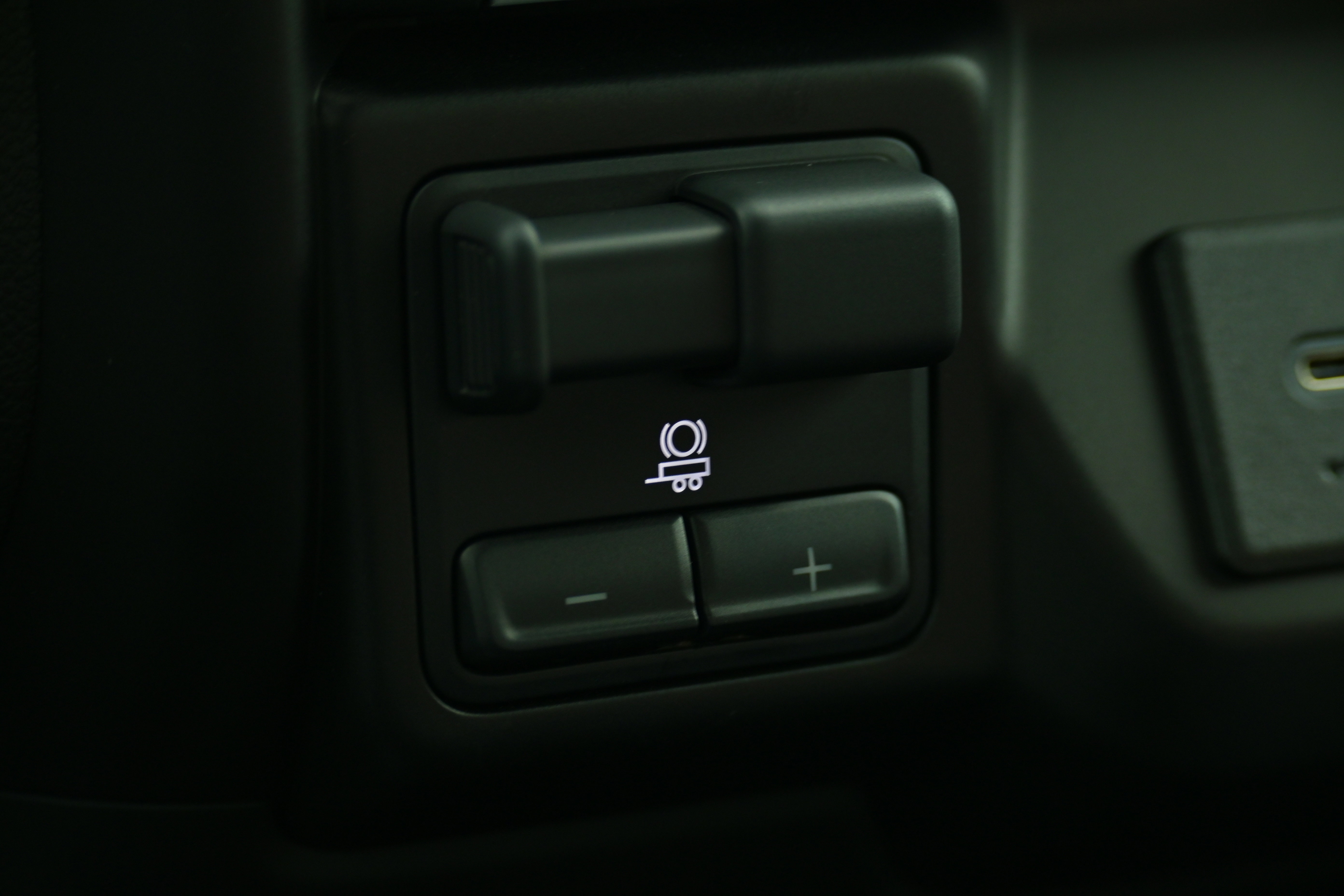 Used 2023 Chevrolet Silverado 2500 High Country w/ Z71 Off-Road Package image 28