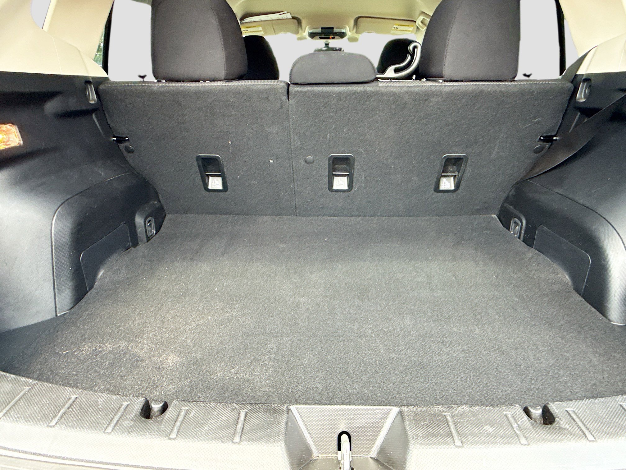Certified 2023 Subaru Crosstrek 2.0i AWD/4WD image 12