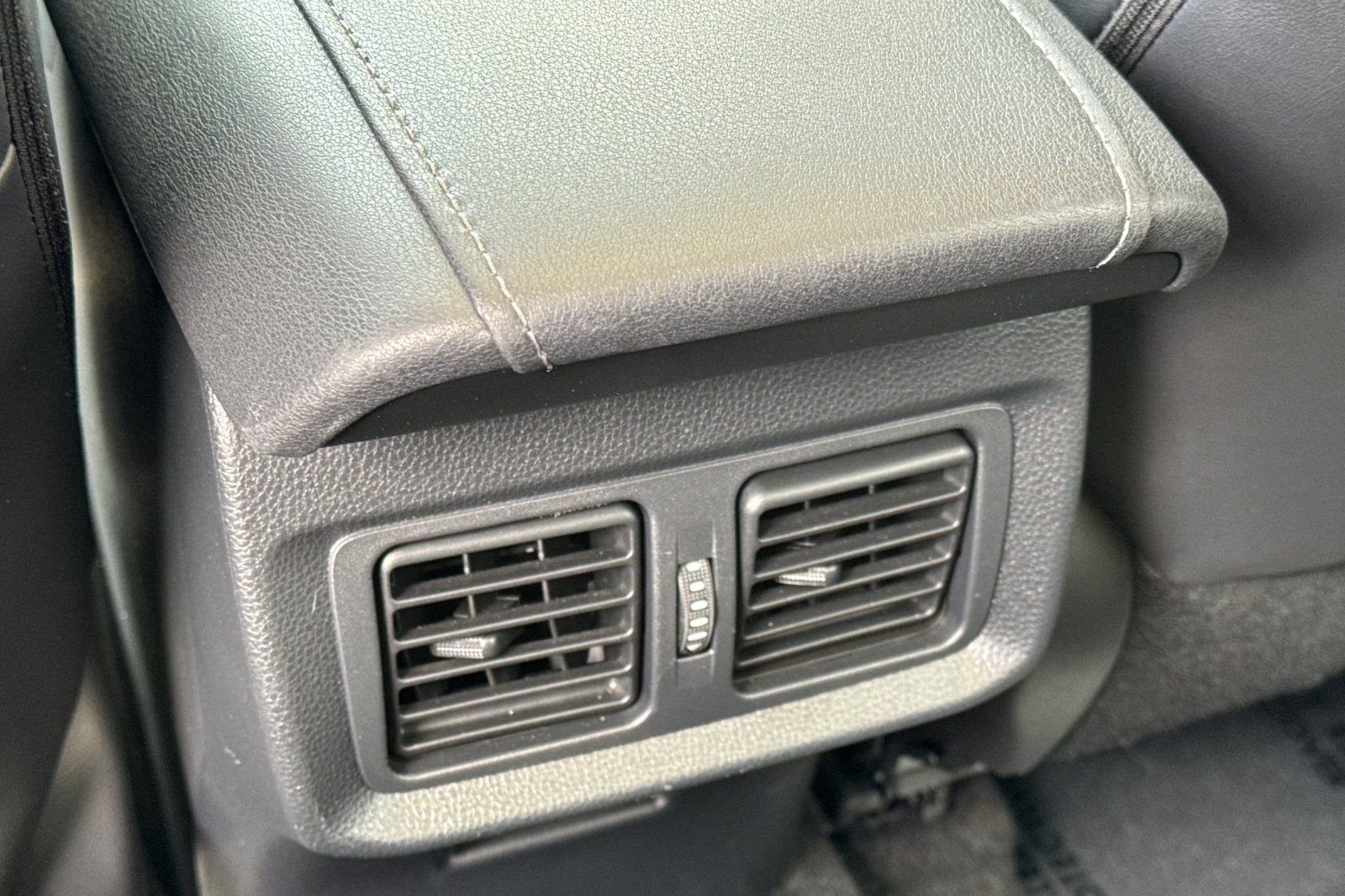 Certified 2024 Toyota Venza Limited AWD/4WD image 17
