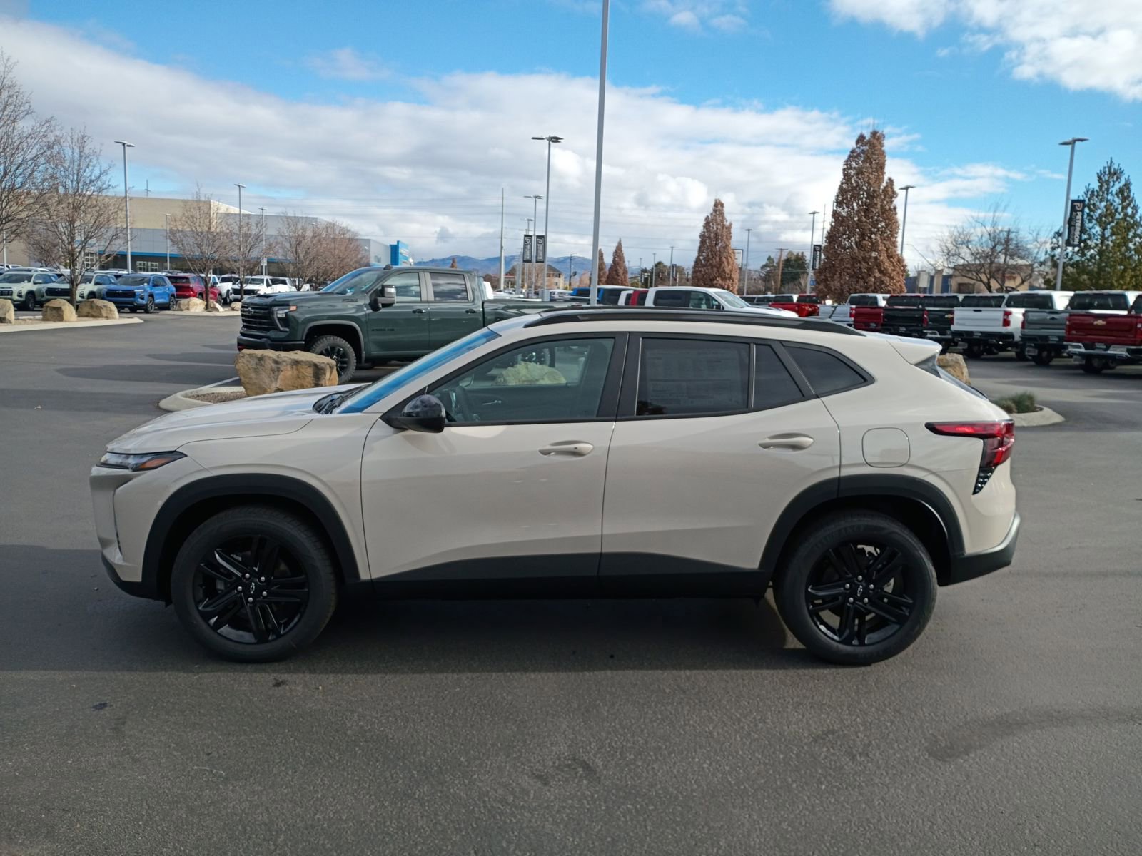 New 2026 Chevrolet Trax ACTIV w/ Sunroof Package image 15