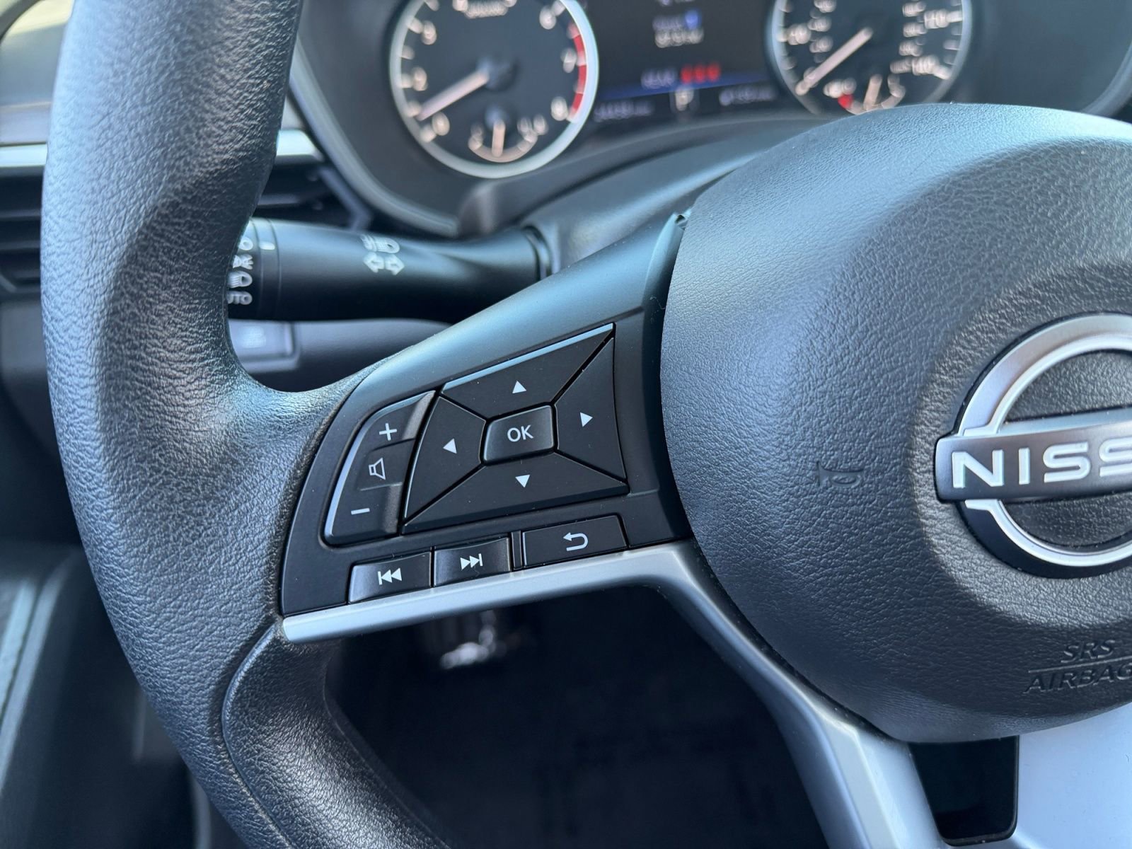 Used 2025 Nissan Altima 2.5 SV image 20