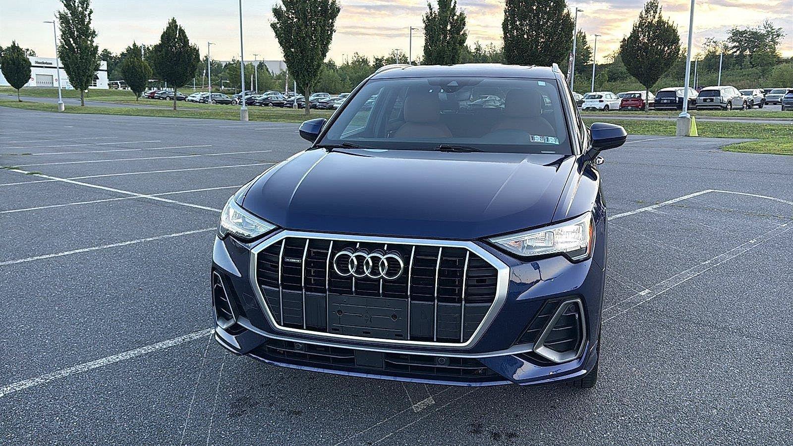 Used 2022 Audi Q3 2.0T Premium w/ Convenience Package AWD/4WD image 14