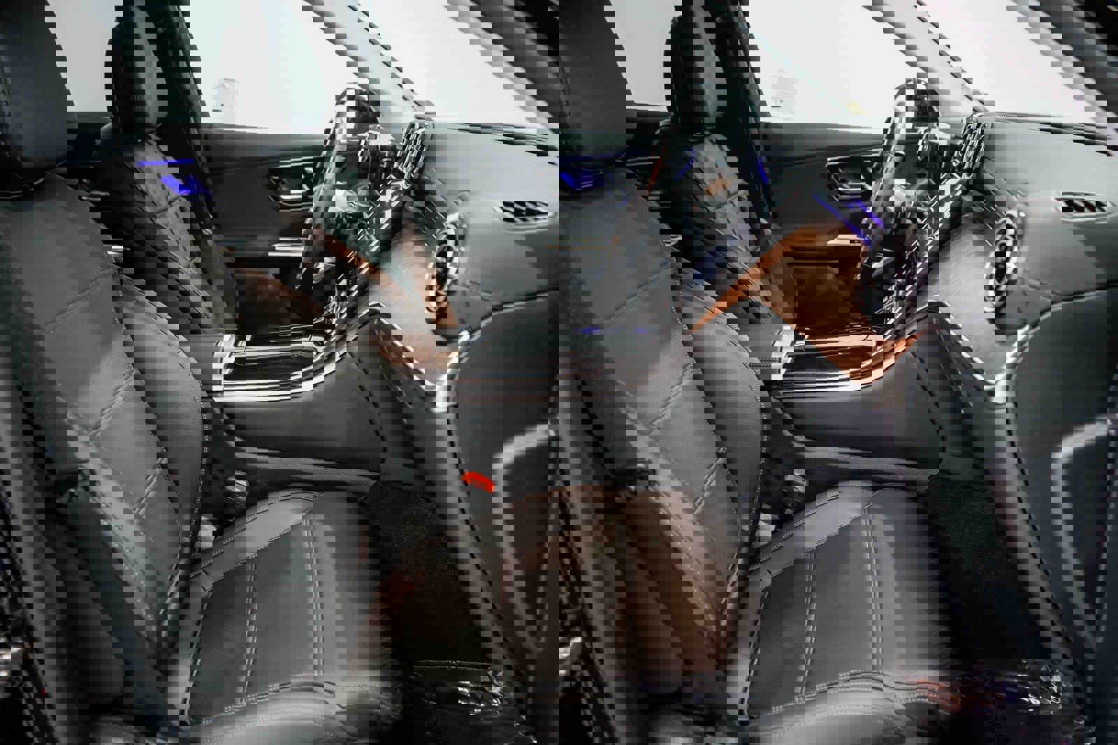 Certified 2025 Mercedes-Benz GLC 350e 4MATIC image 15