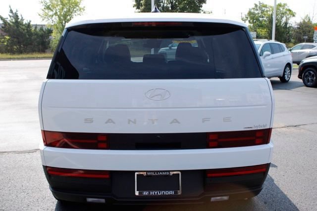 Used 2026 Hyundai Santa Fe SE AWD/4WD image 4