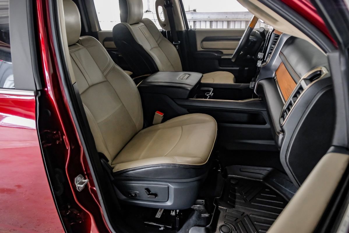 Used 2022 RAM 3500 Limited image 32