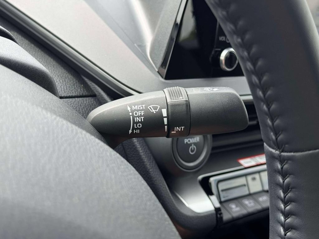 Certified 2025 Toyota Prius LE AWD/4WD image 25
