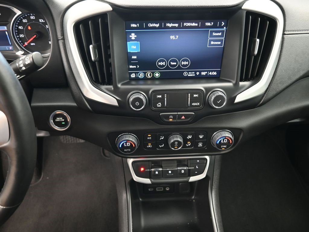Used 2024 GMC Terrain SLT image 20