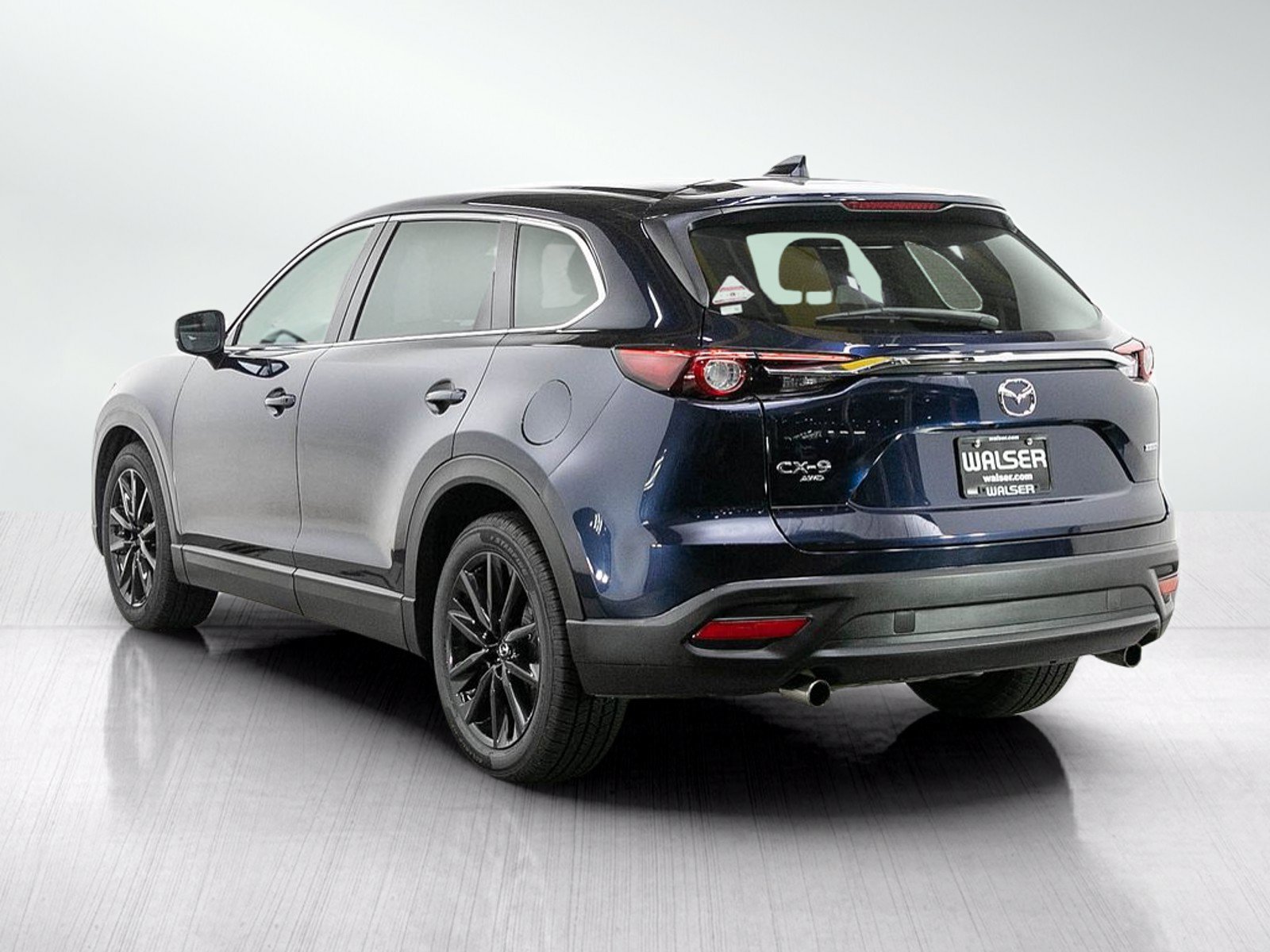 Used 2023 MAZDA CX-9 Touring Plus AWD/4WD image 3