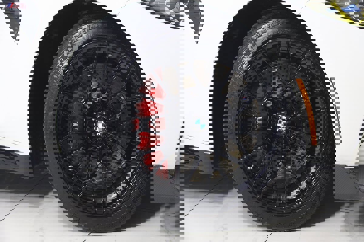 Used 2024 BMW M3 CS w/ M Driver's Package image 19