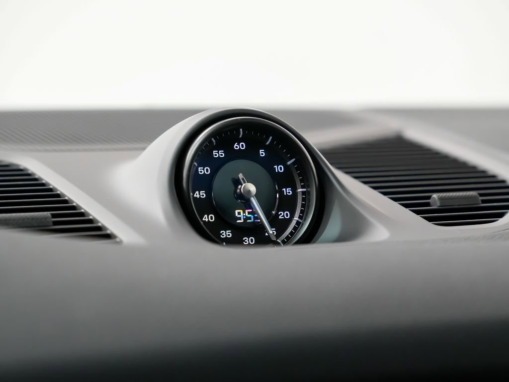 New 2026 Porsche Cayenne Coupe image 27