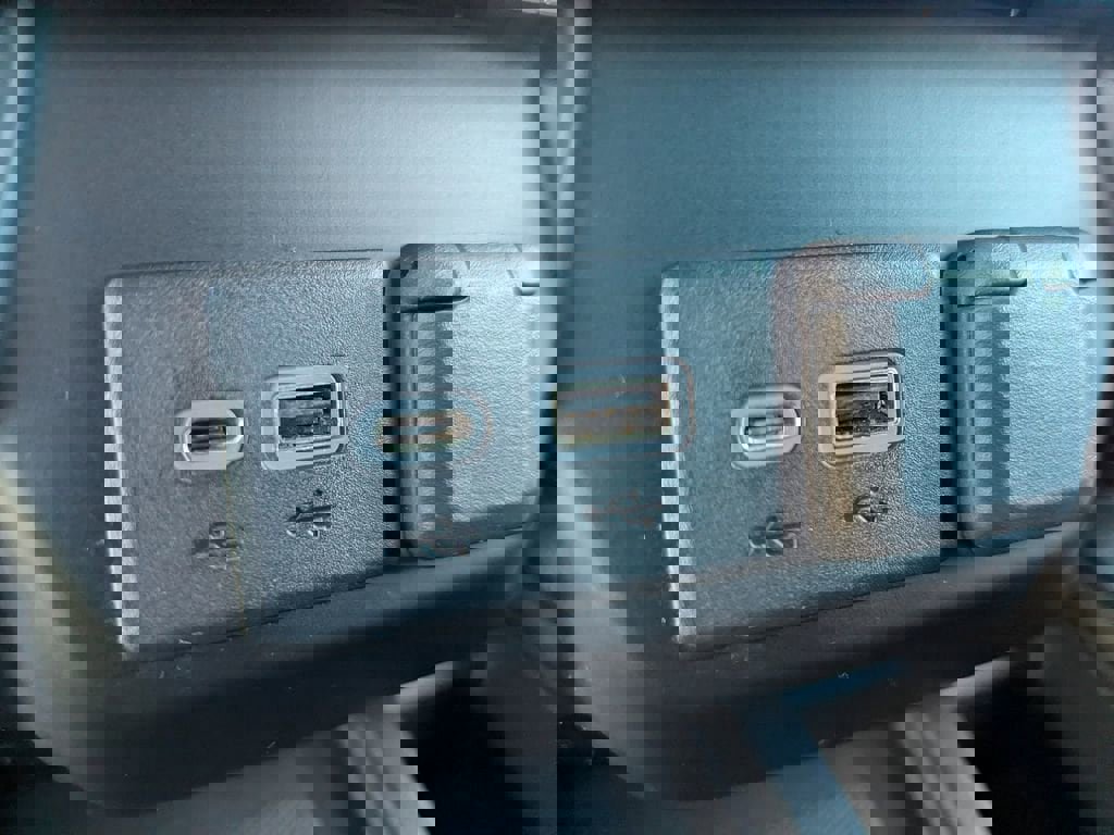 Used 2020 GMC Sierra 1500 AT4 w/ AT4 Premium Package image 22