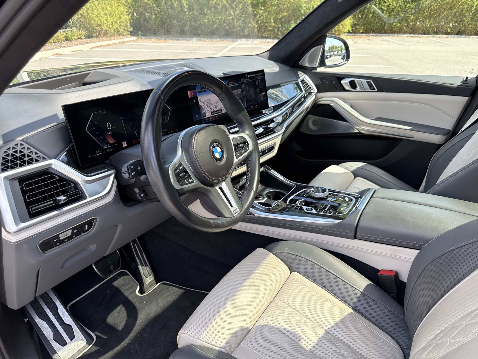Used 2023 BMW X7 M60i w/ Executive Package AWD/4WD image 30